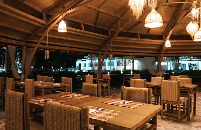 Alia Suites & Alia Beachfront Suites and Spa - Photo 21