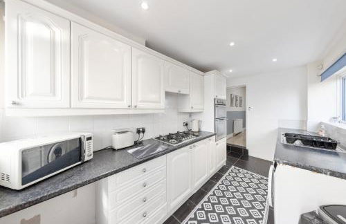 Cosy Modern Two Bed Terrace - Foto 6