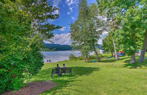 Stockbridge Home Walk to Town Beach! - Foto 31