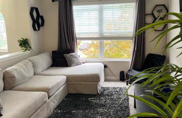 Charming 3 bedroom house with deck in awesome Elsmere - Foto 10