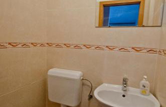 Valamoro Apartments - Photo 14