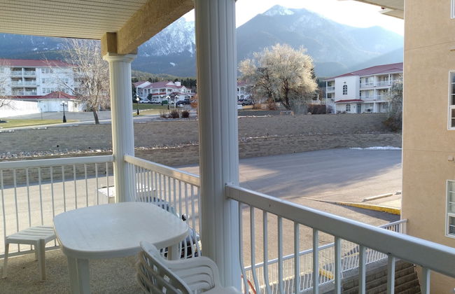 Fairmont Mountain View Villas - Photo 13