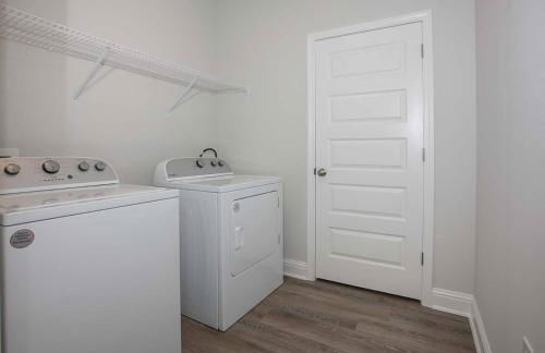 Pleasant Dreams House during November 2023 with a - Foto 29