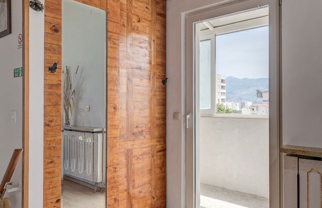 Spacious apartment Zvone with 3 balconies and parking - Foto 16