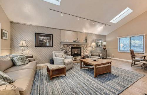 Mountainside Escape EV Charger, Patio & Views - Foto 3