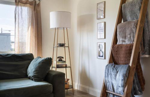 4 Bed 3 bath Boutique Home Near OSU, Crew Stadium, Short North, COSI, & Downtown - Foto 23