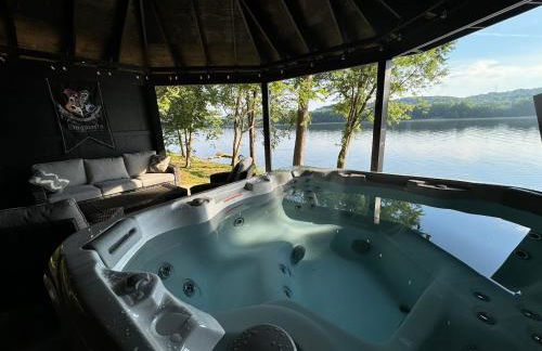 Hagrid's Hut - Harry Potter Riverfront Experience - Foto 2