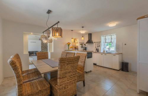 CROGO Villa Paradiz - Foto 11