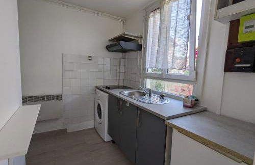 Petite maison proche l'aéroport Charles de Gaules, parc Astérix et Stade de France - Foto 11