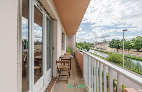 Charming quiet accommodation with balcony and parking - Foto 15