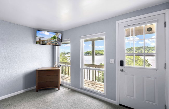 Sunsets at Washburn - Photo 24