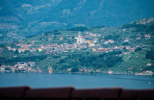Italian vacation Homes - Iseo Lake Vista Retreat - Photo 58