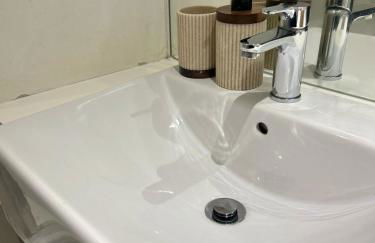 Spacious Central Manchester Apartment - Next To AO Arena & Picadilly Station - Local Attractions - Free Parking - Foto 21