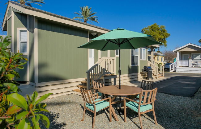 The Cottages at Golden Village Palms RV Resort - Foto 12