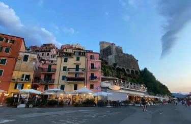 Fonzi’s House - Foto 30