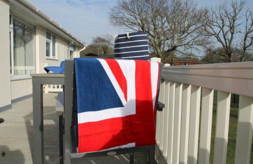 Honeysuckle Cottage with Hot Tub Park Facilities - Photo 13