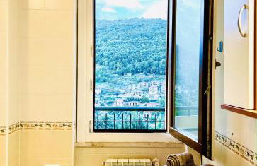 Appartamento a Fiuggi con 2 camere, splendida vista sulle montagne e perfetto per 4 ospiti - Foto 28