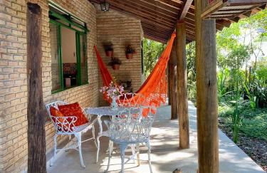 Casa charmosa em condomínio arborizado - Foto 7