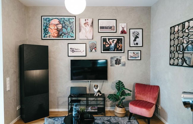 YoHome - Luxury Downtown Apartment - Photo 36