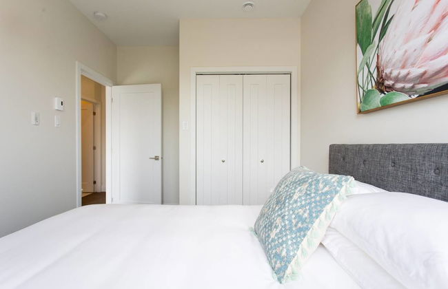 Stunning Split Level 3 BR Little Italy Apartment - Foto 11