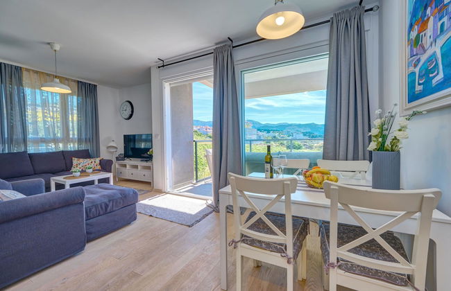 Luxury Seaside Apartment by Litto - Photo 27