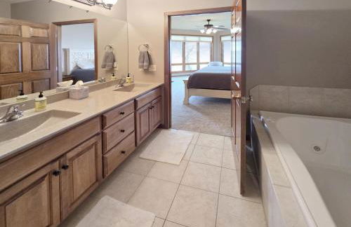 Bayview Sunset Escape at the Lake - Foto 24