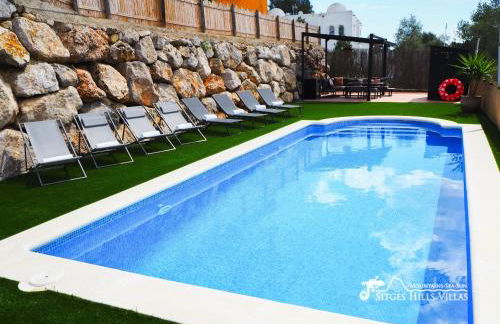 Villa Serranita - Stylish Holiday Home with Views and Air Conditioning 15 mins to Sitges - Photo 5