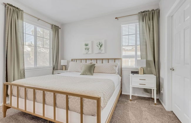 Ground Floor King Beds Pool Gym - Near Hill AFB - Foto 19