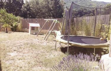 Maison ensoleillée de plain-pied ouvert sur un jardin clôturé - Foto 4