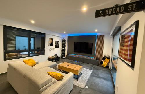 Full House, Jacuzzi, Netflix, 8 pers, free Parking 10' Colmar - Foto 32