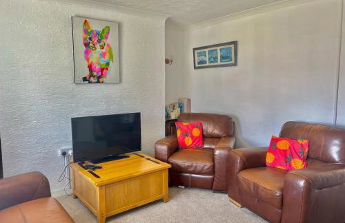 Charming Coastal Cottage Near Mumbles with Garden Pass the Keys - Foto 7