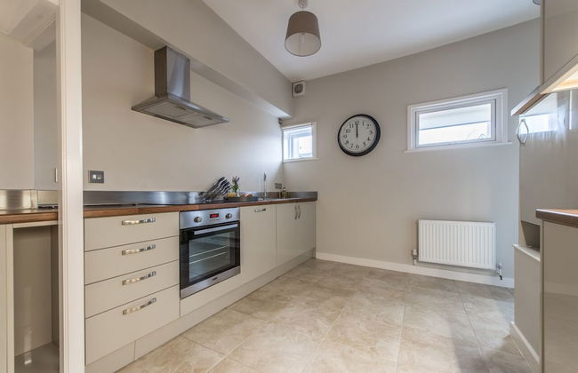 Central Apartment Facing Windsor Castle - Foto 10