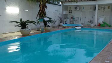 Casa Guarujá Esquina com Beira mar com Piscina grande na Enseada Pé na areia 50 metros - Foto 2