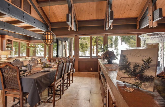 Joy on the River Stunning Waterfront Home for 10 - Foto 37