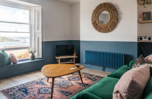 Stunning views over the beautiful Falmouth Harbour - Foto 6