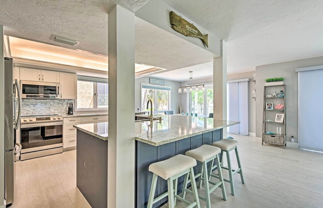 Coastal Surfside Swank by Beachside Management - Foto 38