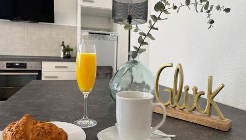 LUCKY STAYS LS03 - Vollausstattung - Zentrum - Aufzug - große Küche - 2 Zimmer - Smart-TV - Foto 5