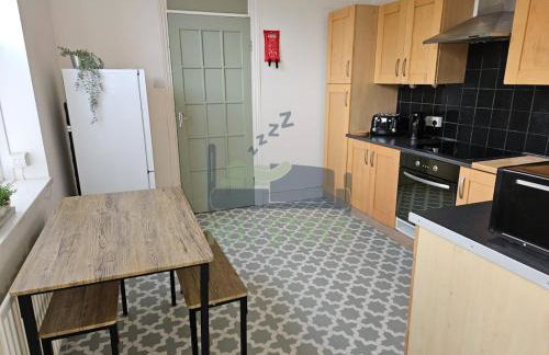 Rectory5 - 5 bedroom 7 beds Parking Perfect for Contractors - Foto 42