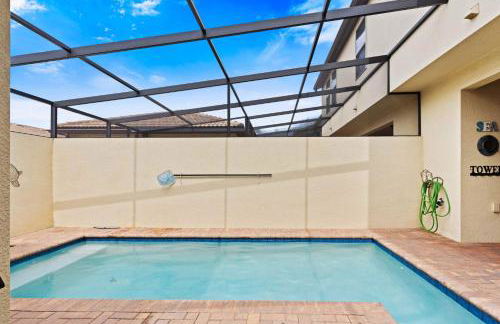 Townhome with Private Pool, BBQ & FREE Waterpark - Photo 72