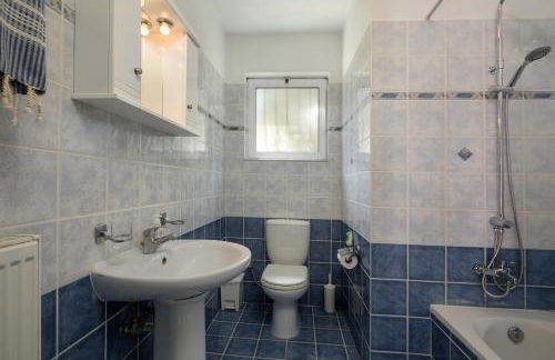 Kali Tychi - Foto 18