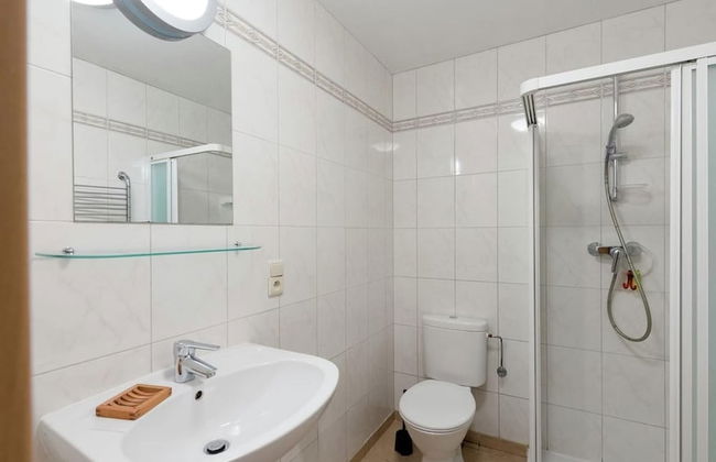 Holiday Home in Hockay With Private Pool - Photo 20