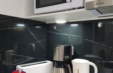 Bungalow with Sunny Private Terrace - Secure Bike or Board Storage - Foto 23