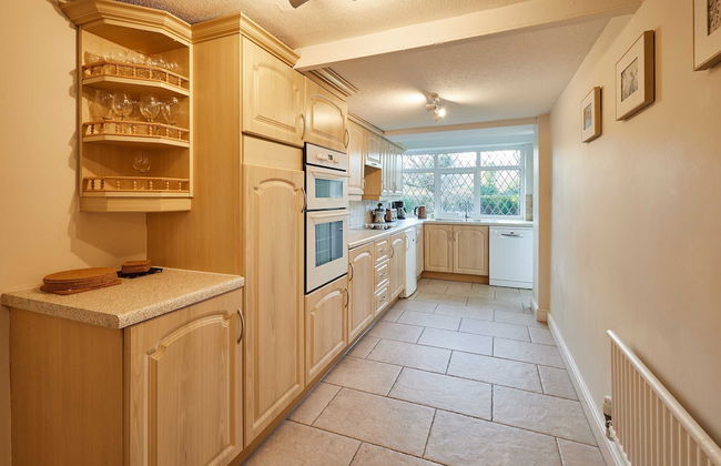 Host Stay Ailsa Cottage - Foto 10