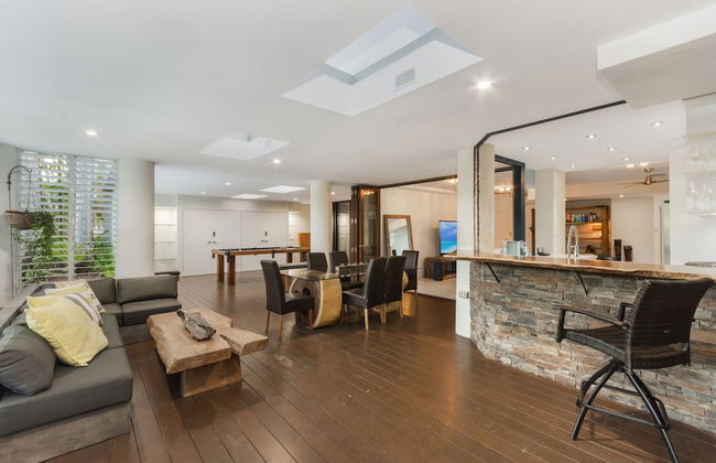 Luxury Pool Side Apartment in Beachfront Resort - Foto 8