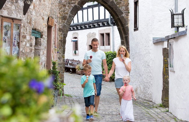 Single Storey Bungalow near Water Reservoir in Nordeifel - Foto 18