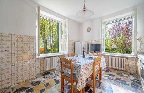 Lovely Apartment In Borghetto Di Borbera - - Photo 5