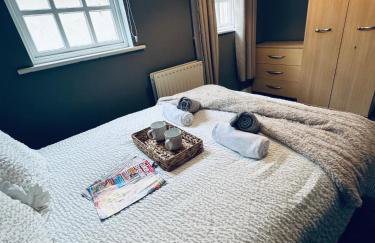 Queens Townhouse - 4 Bedrooms - Sleeps 9 - Foto 9