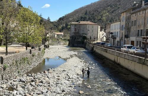 Sur les quais - Foto 7