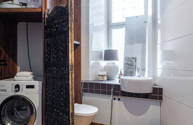 Historical Downtown Home with Parking and Steam Sauna - Photo 17