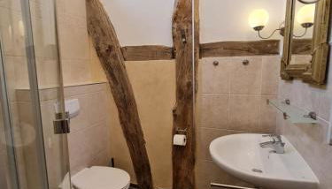 Das Castellchen, Historische Scheune und Garten - Foto 4, Shower